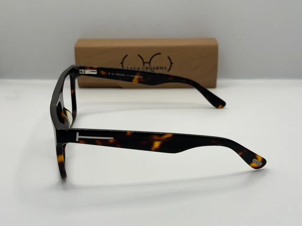 laga-summit-square-full-rim-acetate-eyeglasses-tortoise-03